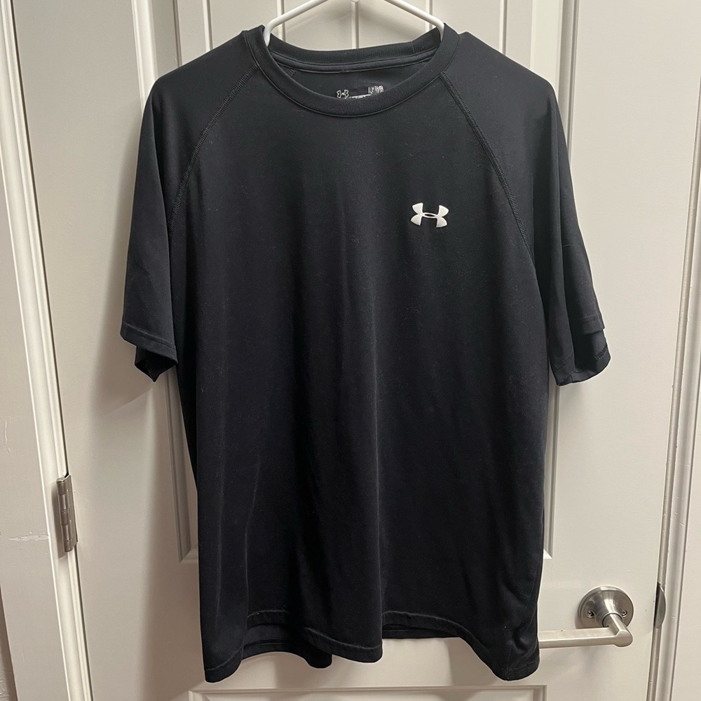 Under Armour Men’s Black Heatgear Shirt Size Large